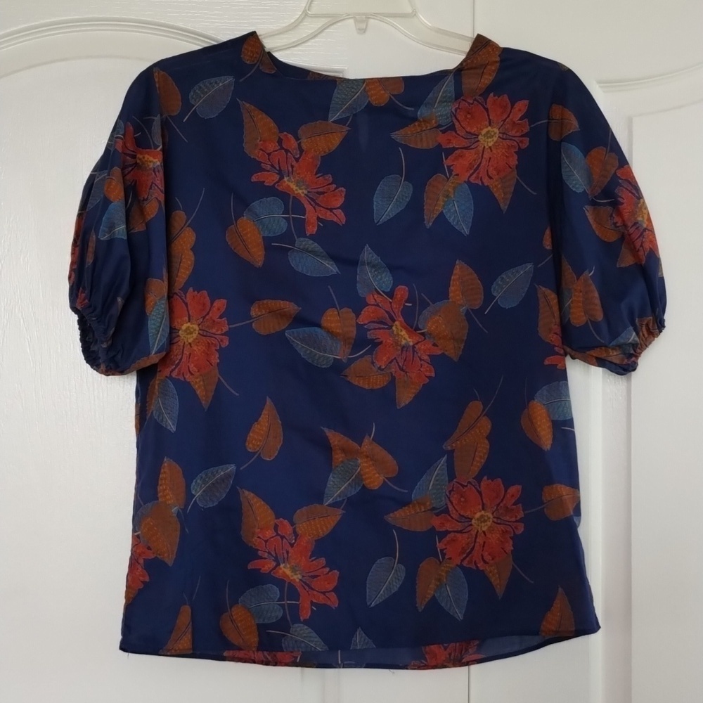 Christian Dior blouse floral puff sleeve size 10 button back closure vtg